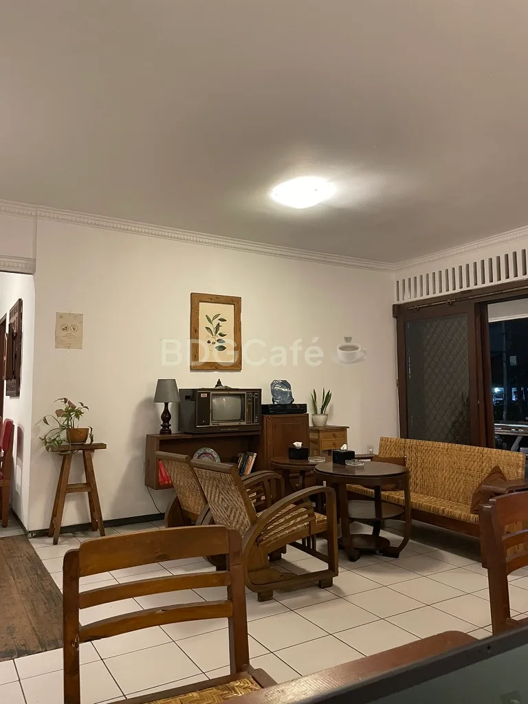 Tempat duduk indoor