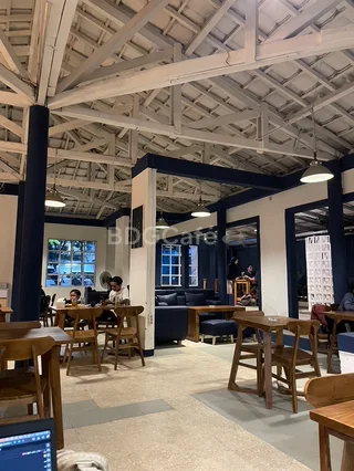Merawat Coffee Space
