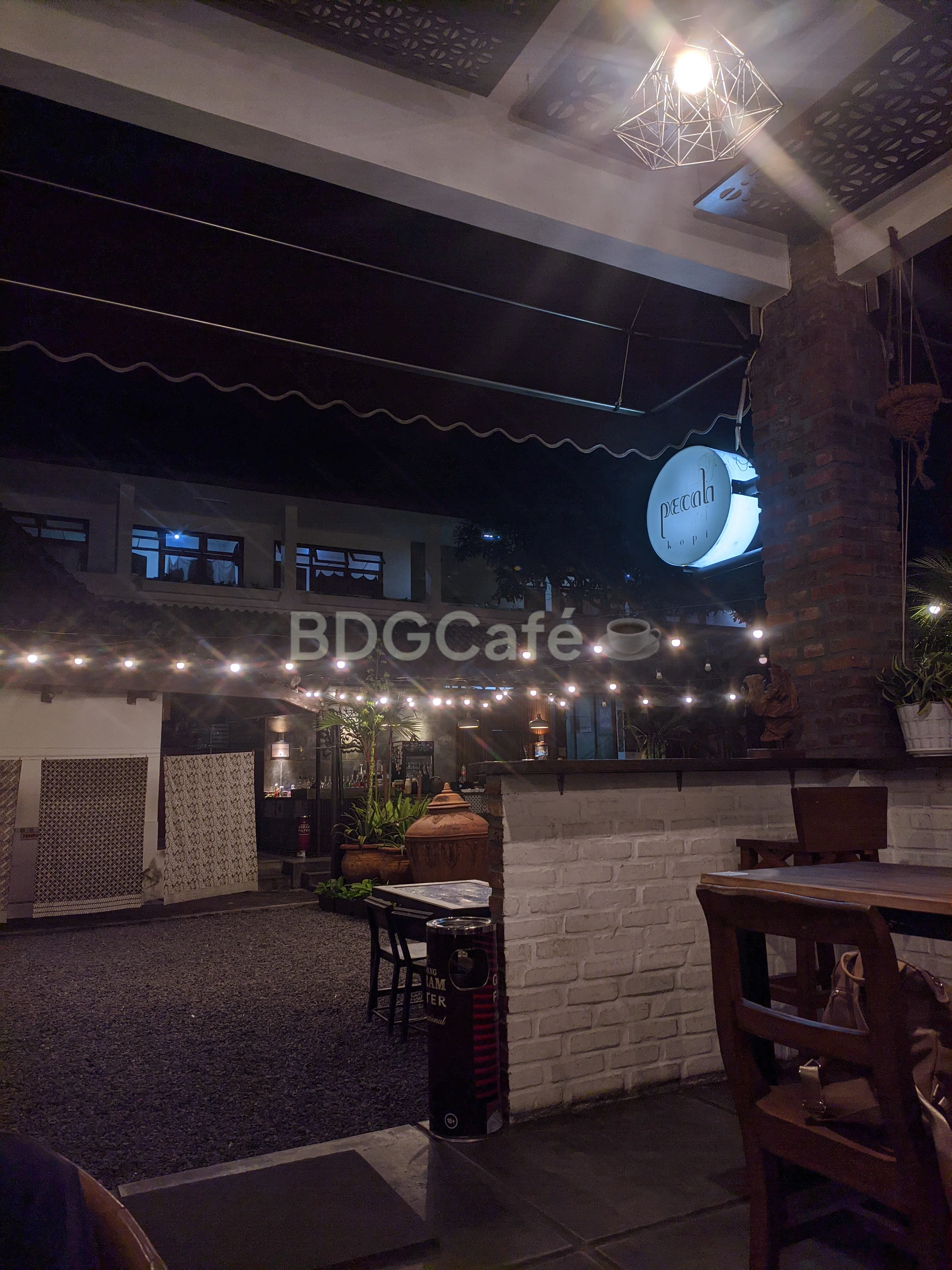 Foto Pecah Kopi