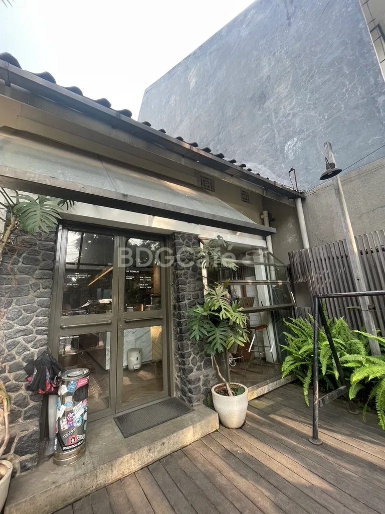 Pintu masuk